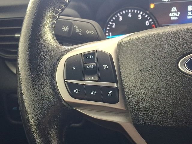 Used 2023 Blue Ford XLT image 25