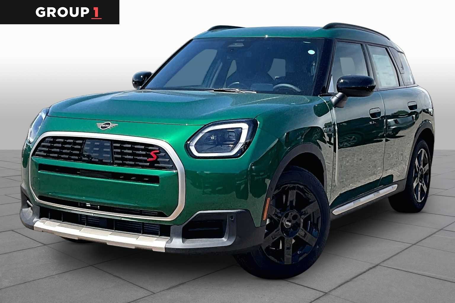 2027 MINI Countryman Signature Plus