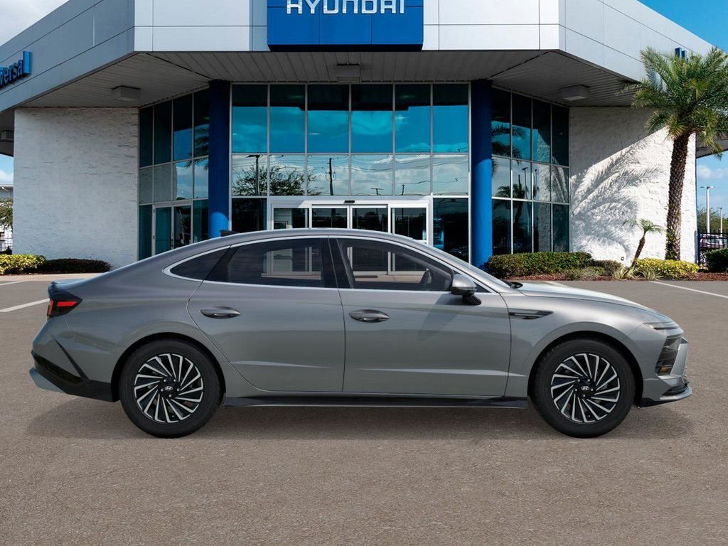 New 2026 Gray Hyundai SEL image 25