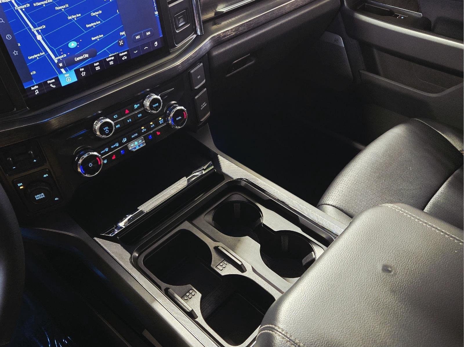 Used 2025 Oxford White Ford LARIAT image 43