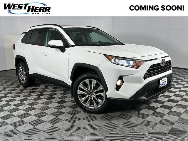 2020 Toyota RAV4 XLE Premium
