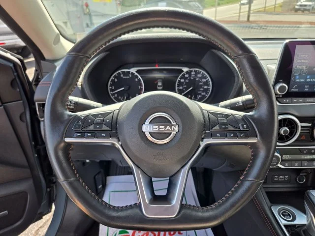 Used 2025 Gray Nissan SR image 31