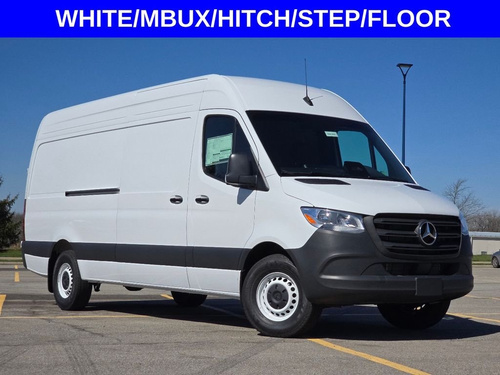New 2026 Arctic White Mercedes-Benz Cargo 170 WB image 2