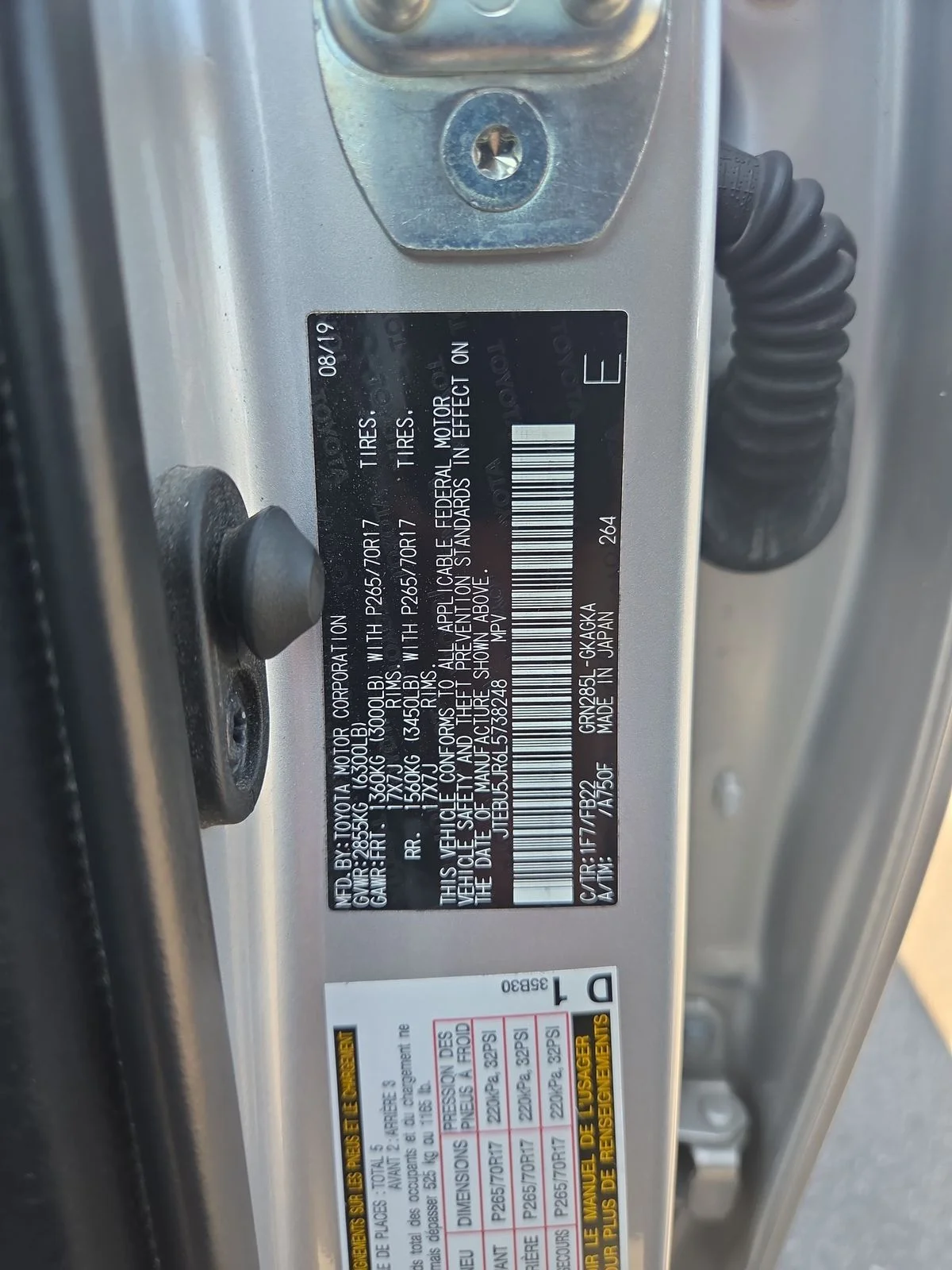 Used 2020 Classic Silver Metallic Toyota SR5 image 31