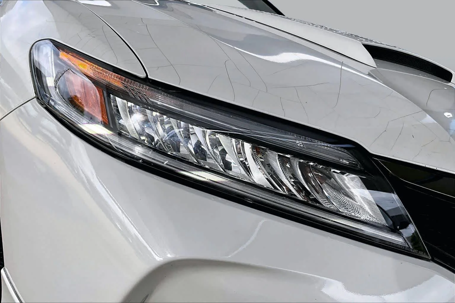 Certified Used 2016 White Orchid Pearl Honda Touring image 28
