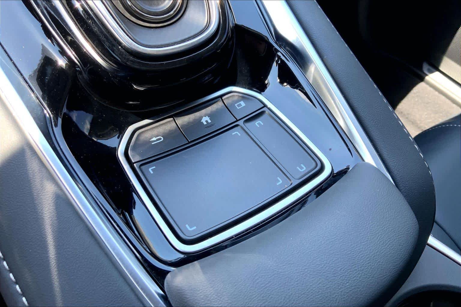 Used 2026 Liquid Carbon Metallic Acura w/Technology Package image 32