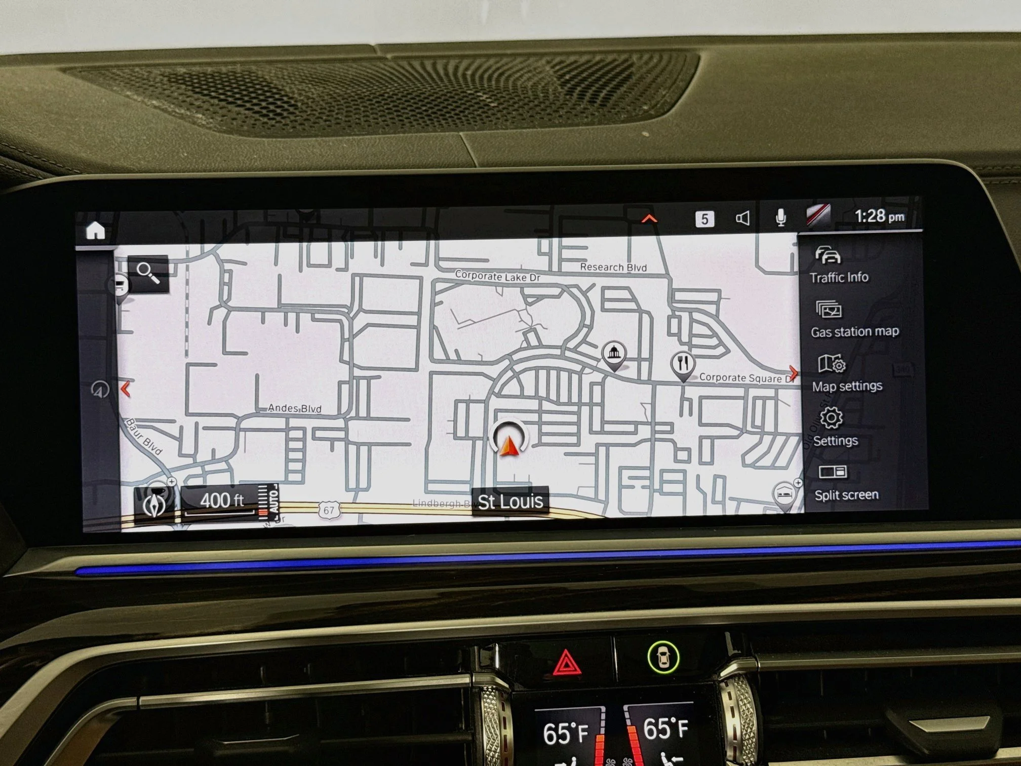 Used 2021 Alpine White BMW xDrive40i image 16