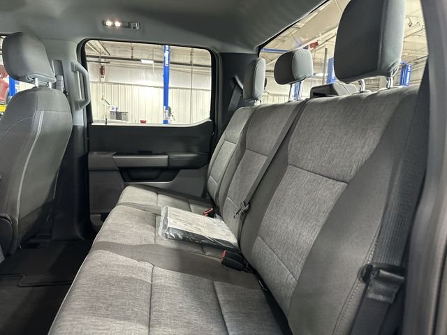 New 2026 Agate Black Metallic Ford F-250® XL image 31