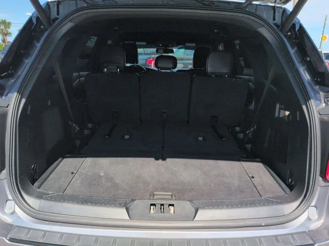 Certified Used 2022 Carbonized Gray Metallic Ford ST-Line image 13