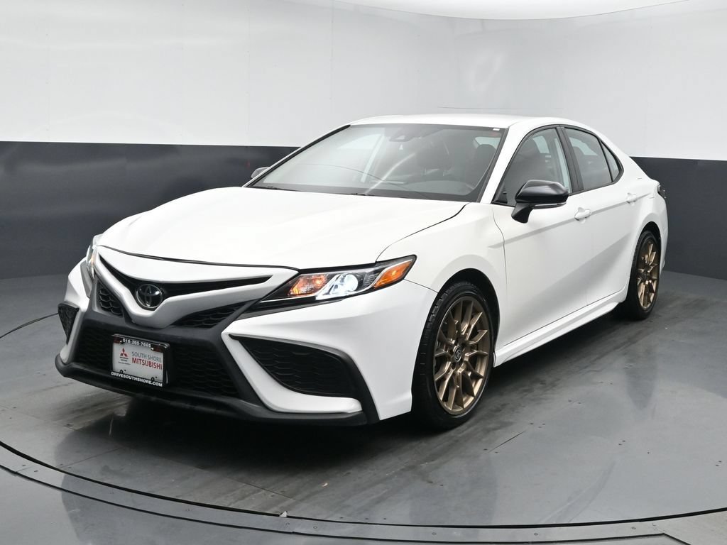 2024 Toyota Camry SE Nightshade