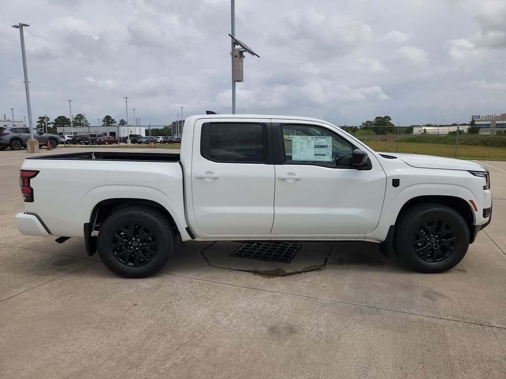 New 2026 Glacier White Nissan SV image 3