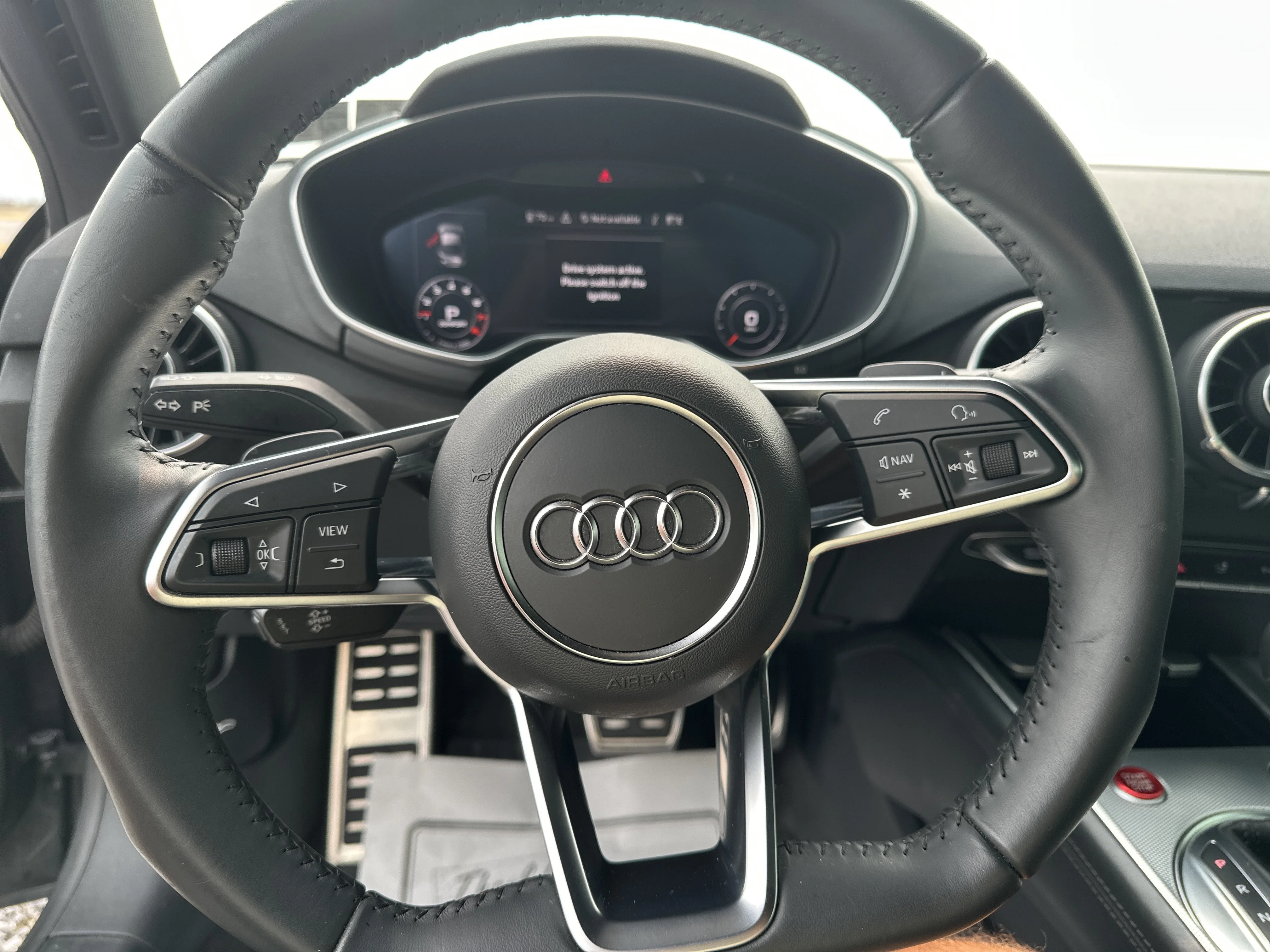 Used 2020  Audi  image 16