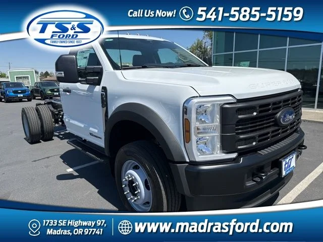 2025 Ford F-600 XL 4x4 Regular Cab 169-In DRW's photo