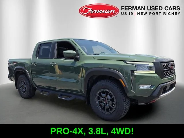 2023 Nissan Frontier PRO-4X Crew Cab 4X4's photo