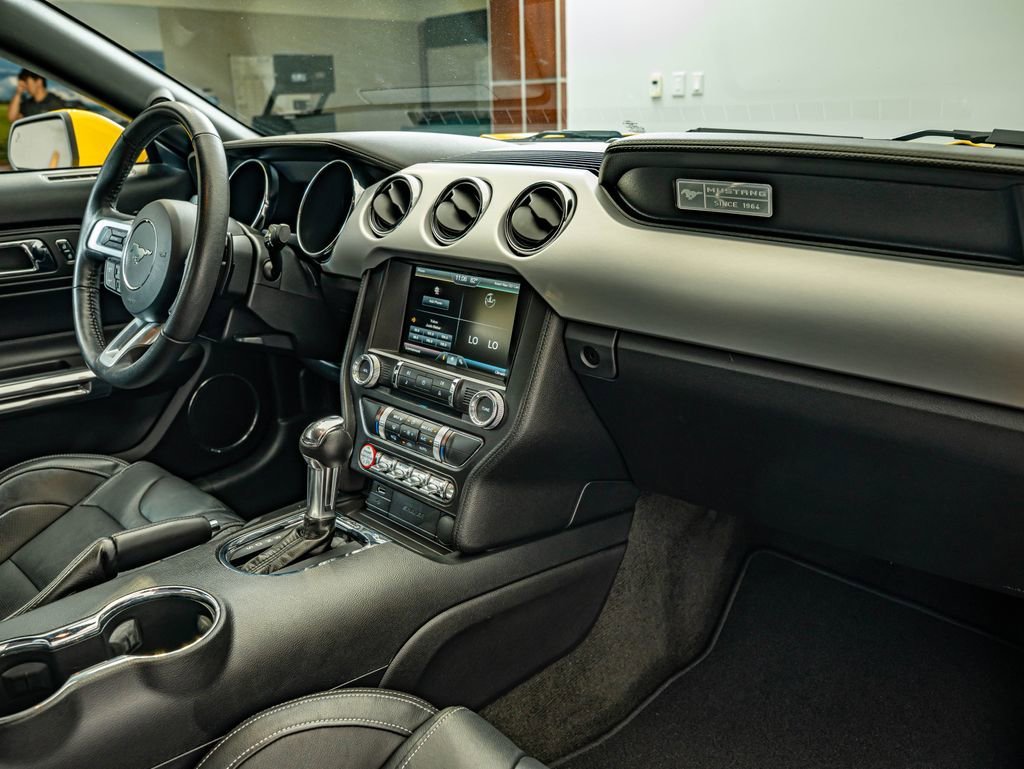 Used 2015 Yellow Ford GT Premium image 38