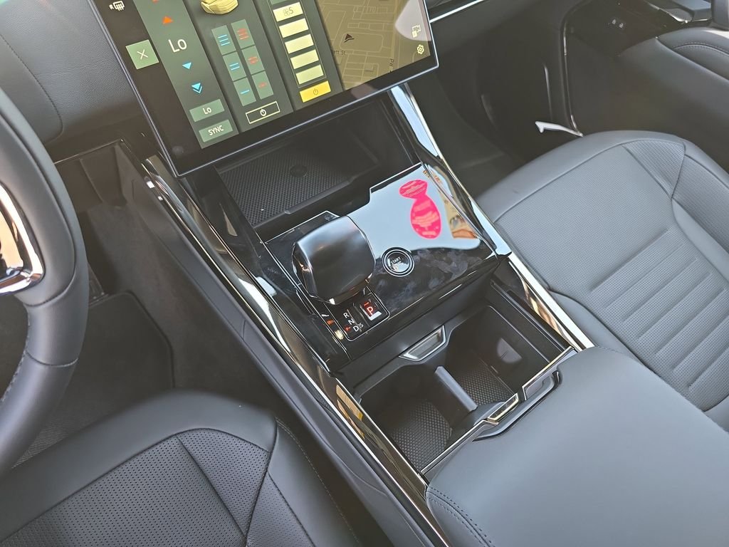New 2025 Sunrise Copper Satin Land Rover SV image 26