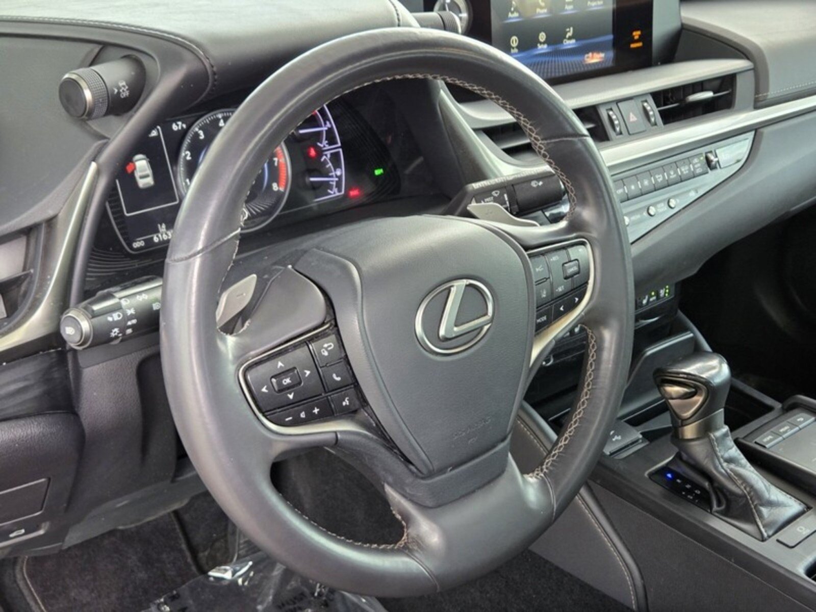 Used 2021 Matador Red Mica Lexus ES 350 image 25