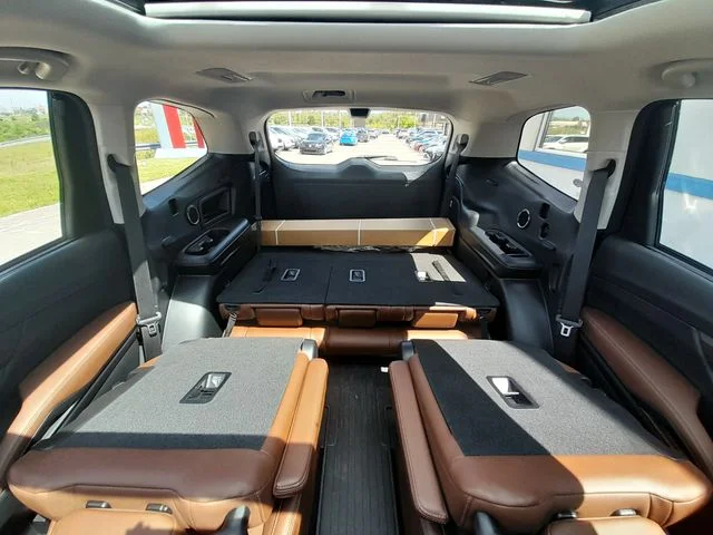 Used 2023 Brown Subaru Touring image 48