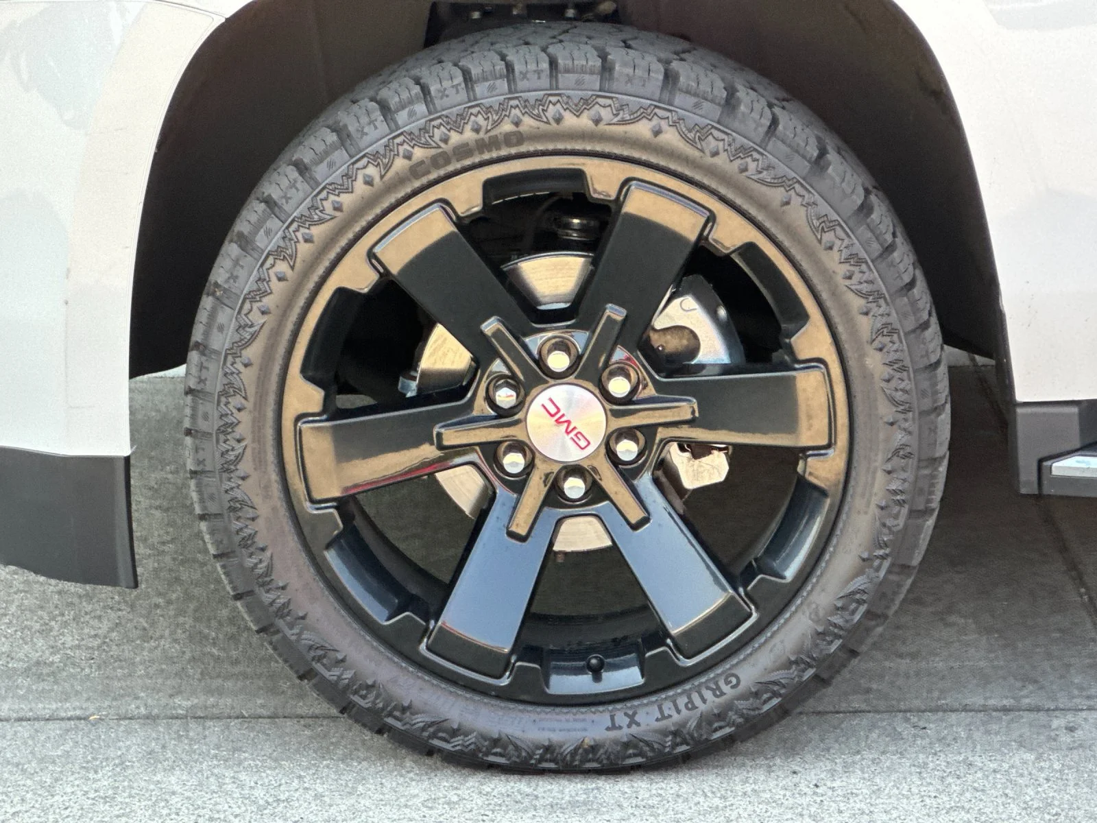 Used 2018 Summit White GMC SLT image 26