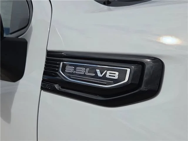 New 2026 Summit White GMC Pro image 8