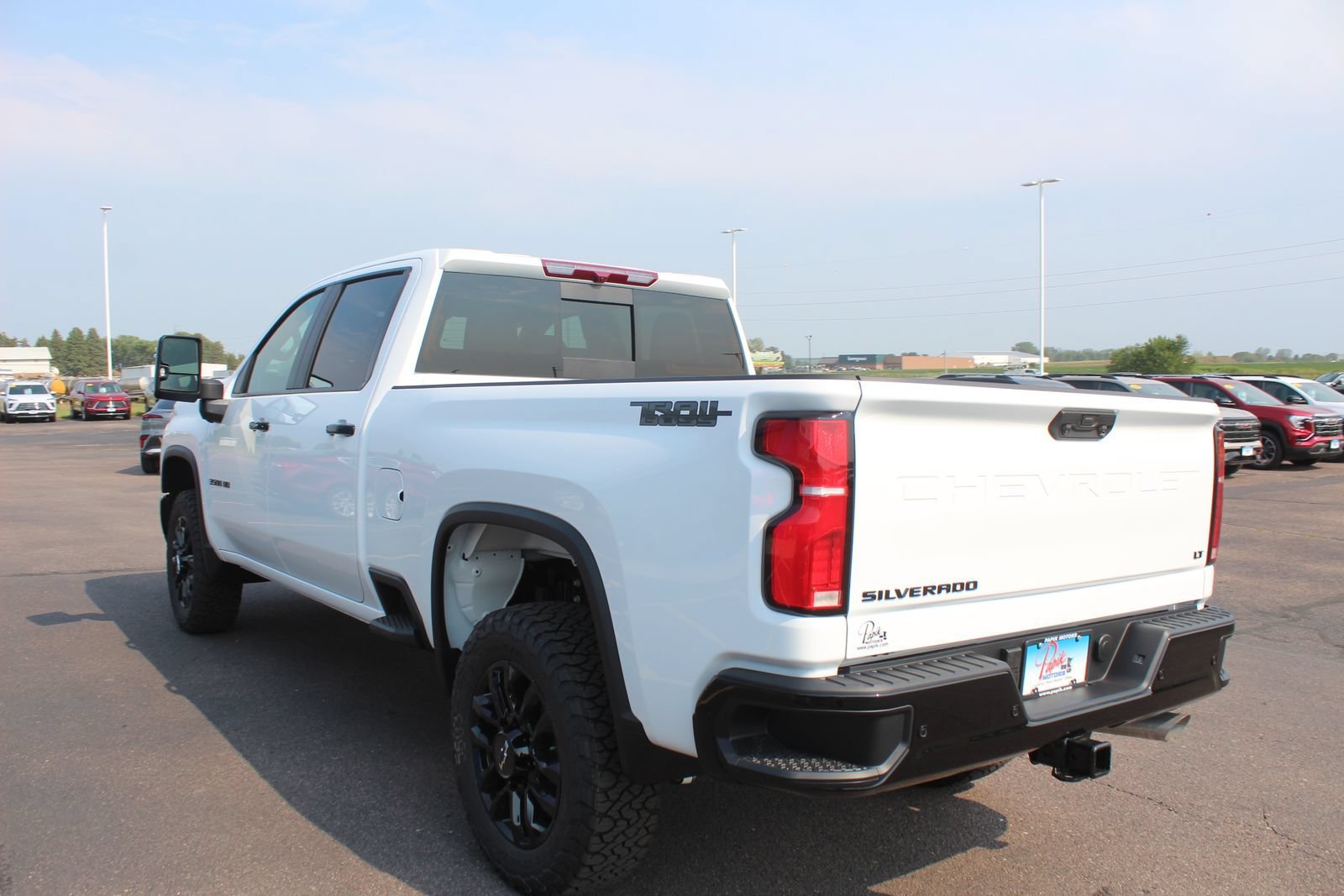 New 2026 Summit White Chevrolet LT image 4