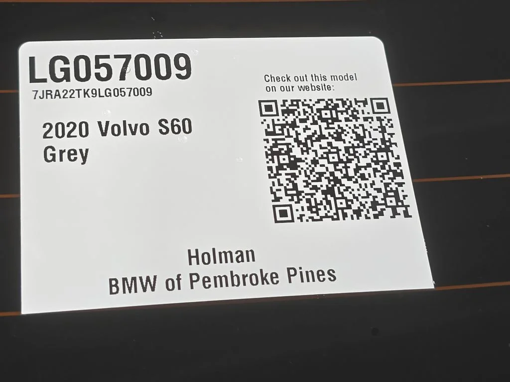 Used 2020 Pine Gray Metallic Volvo T6 Momentum image 25