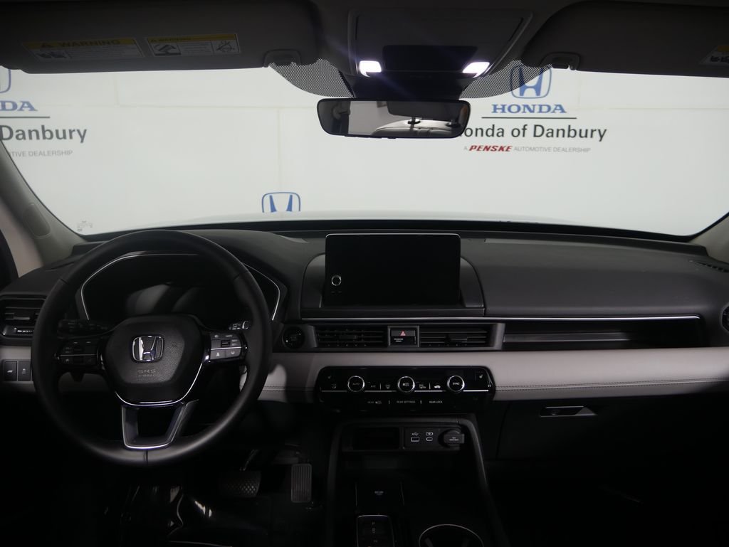 2025 Honda Pilot EX-L - Photo 12
