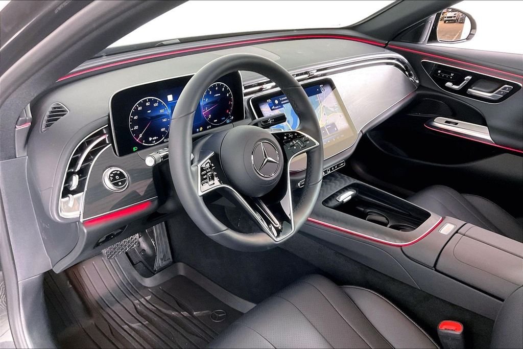2026 Mercedes-Benz E-Class E350 - Photo 11