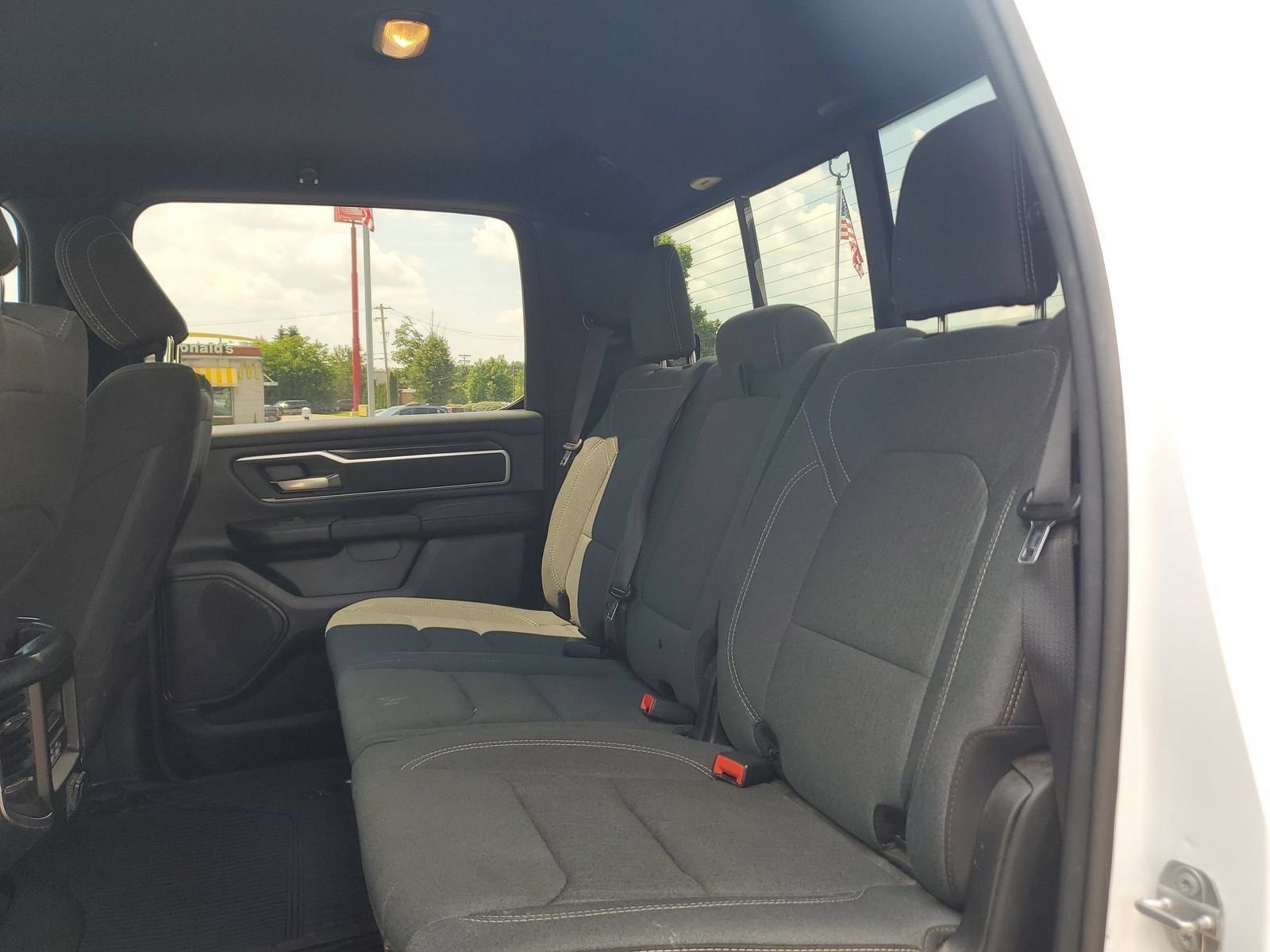 Used 2021 White Ram Big Horn/Lone Star image 9