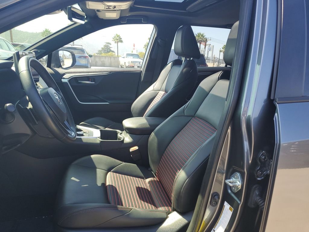 Used 2025 Midnight Black Metallic Toyota XSE image 19