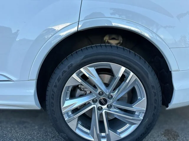 Used 2023 White Audi 55 Premium Plus image 10