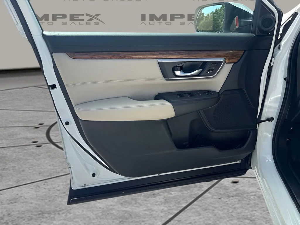 Used 2017  Honda EX-L image 16