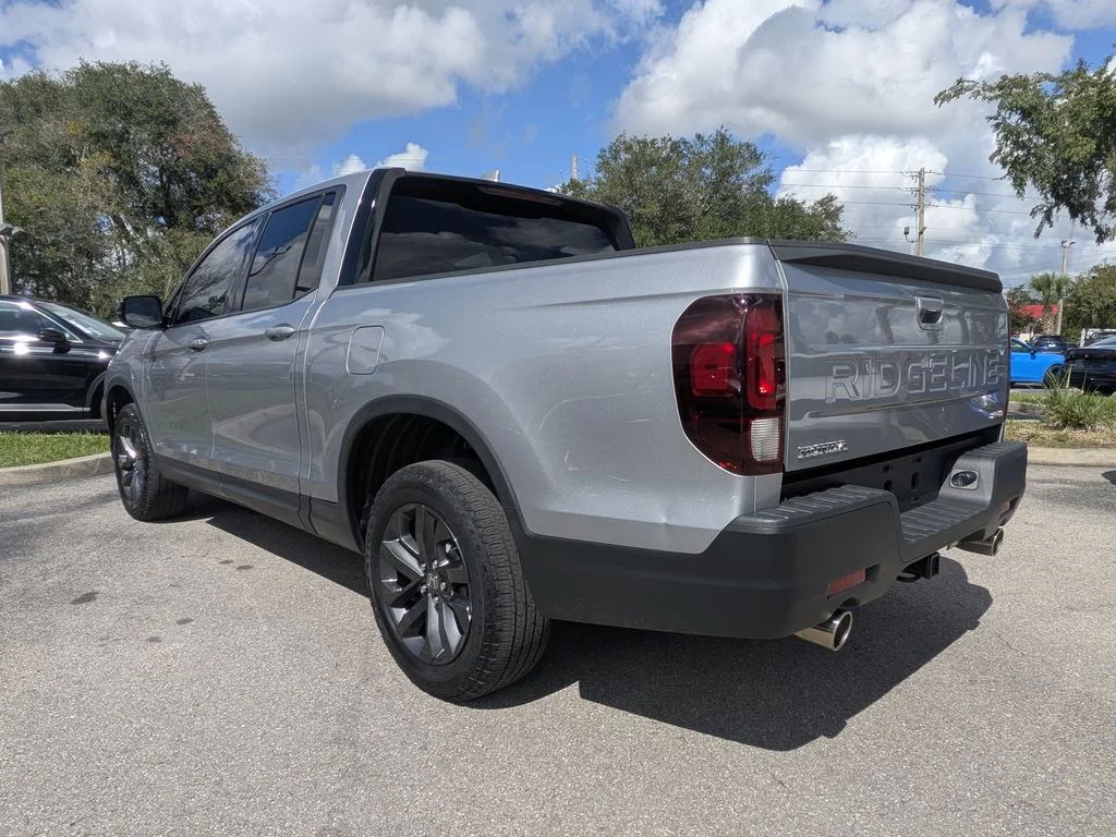 2024 Honda Ridgeline Sport - Photo 6