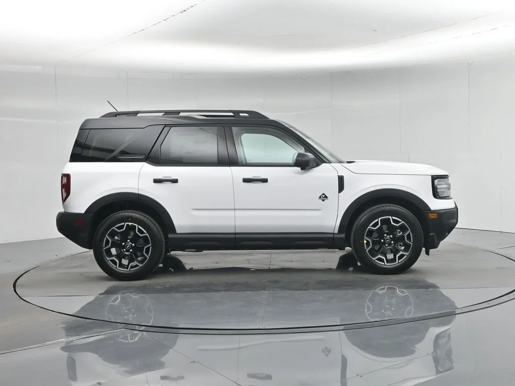 New 2026 Oxford White Ford Outer Banks image 31