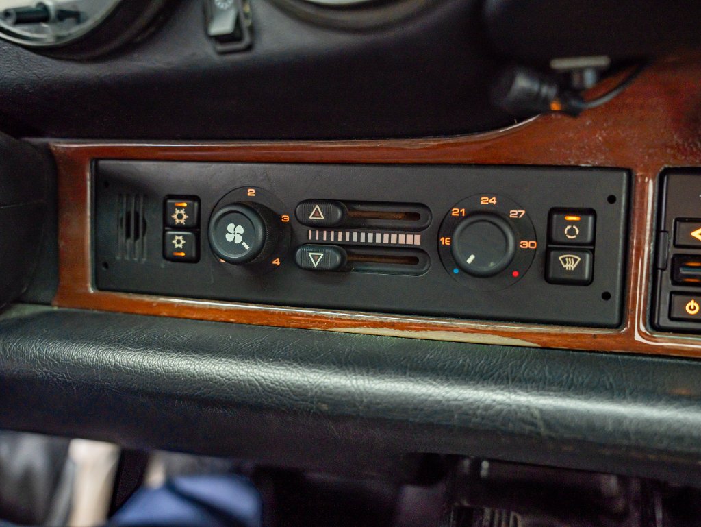 1998 Porsche 911 CARRERA 4 - Photo 38