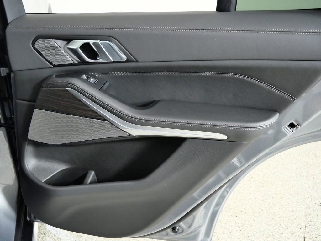 Certified Used 2026 Skyscraper Grey Metallic BMW xDrive40i image 30