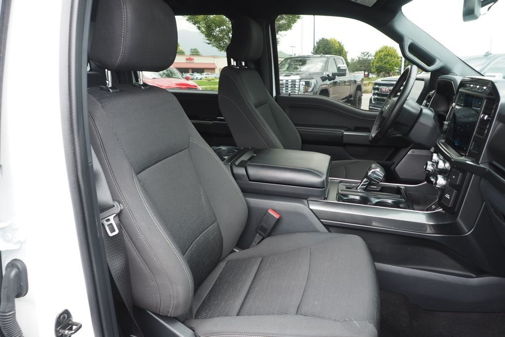 Used 2023 White Ford XLT image 20