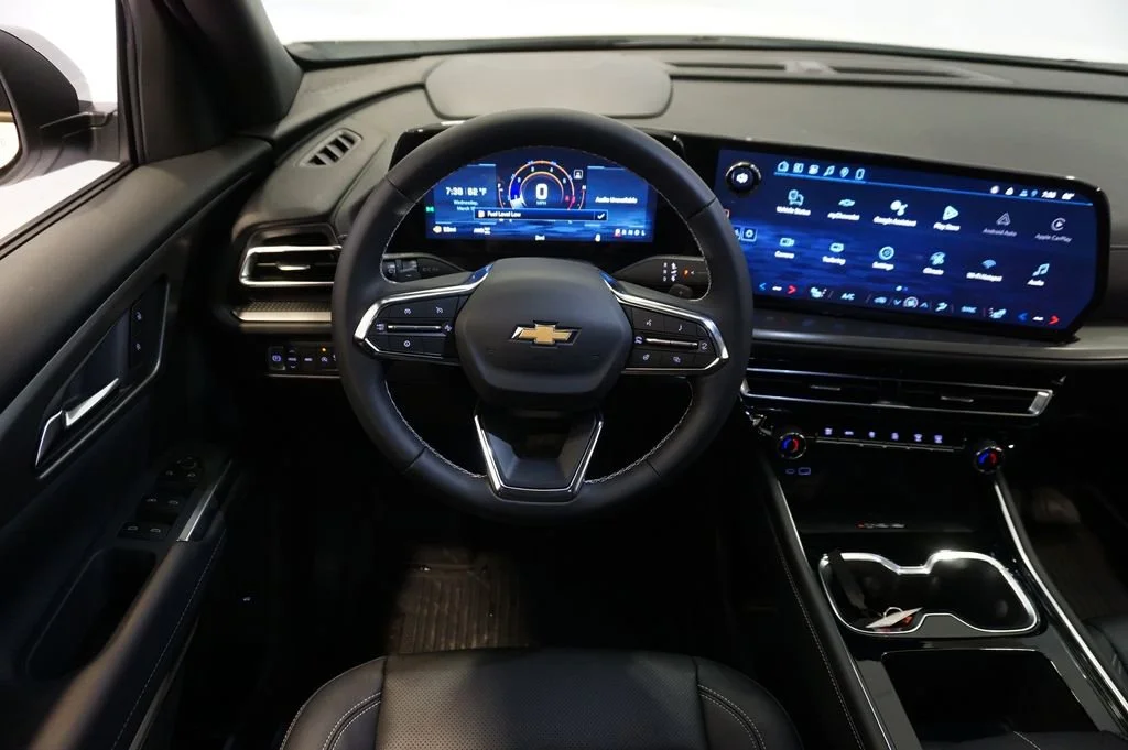 2026 Chevrolet Traverse LT - Photo 12