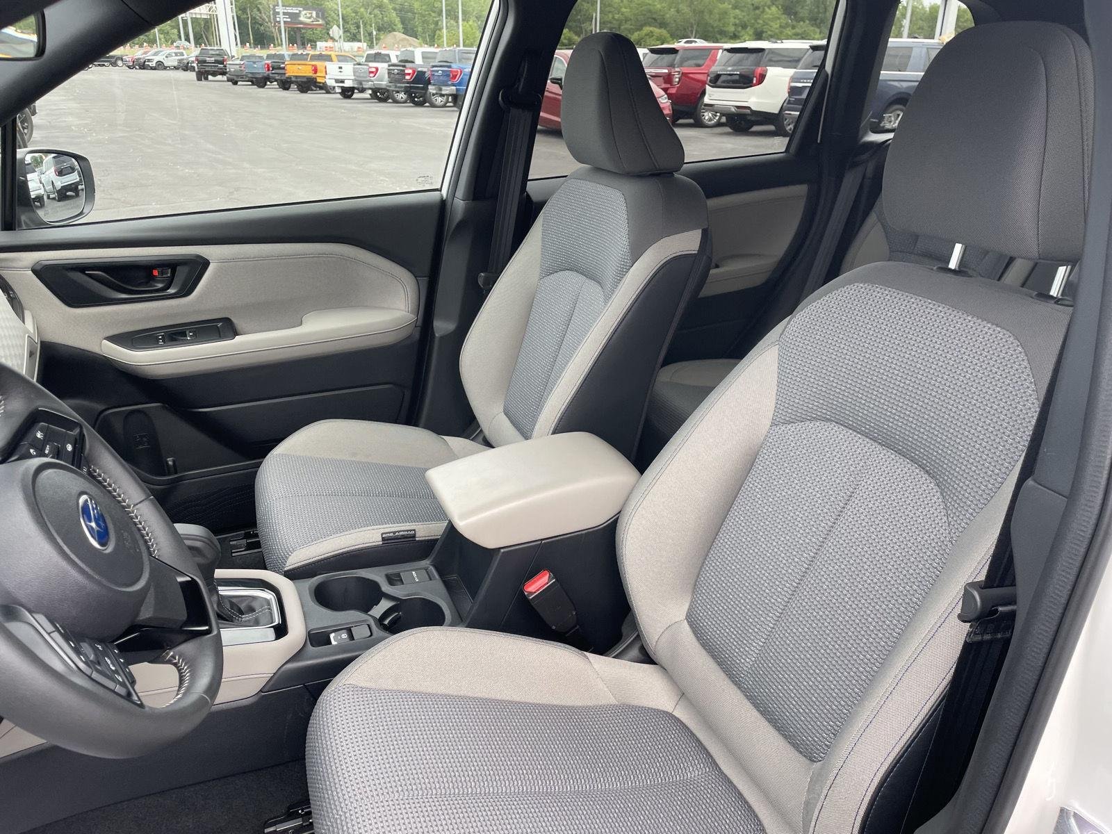 Used 2025 Crystal White Pearl Subaru Premium image 12