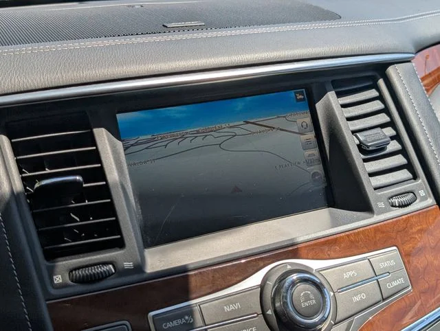 Used 2019 Black Obsidian INFINITI LUXE image 17