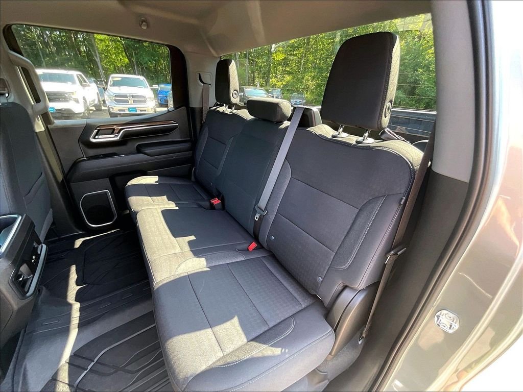 Used 2023 Gray Chevrolet RST image 25
