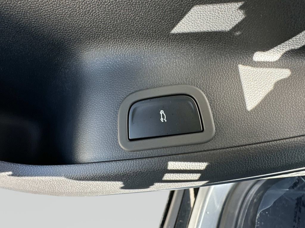 2025 Buick Enclave Sport Touring - Photo 23