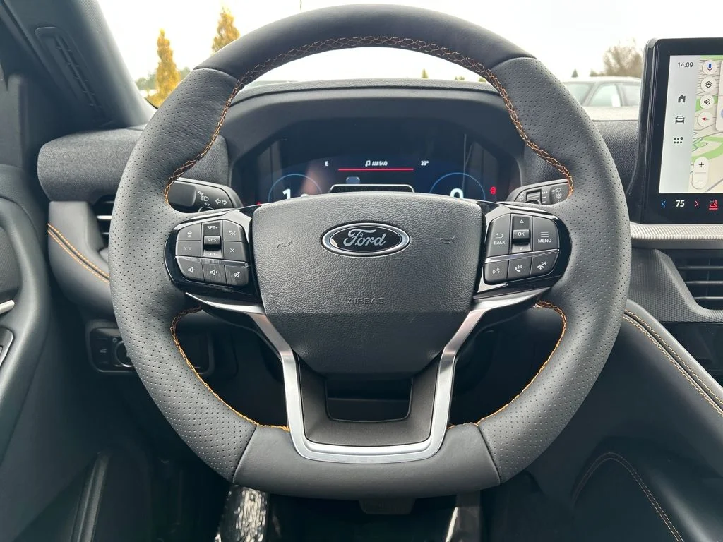 New 2026 White Ford Tremor image 19