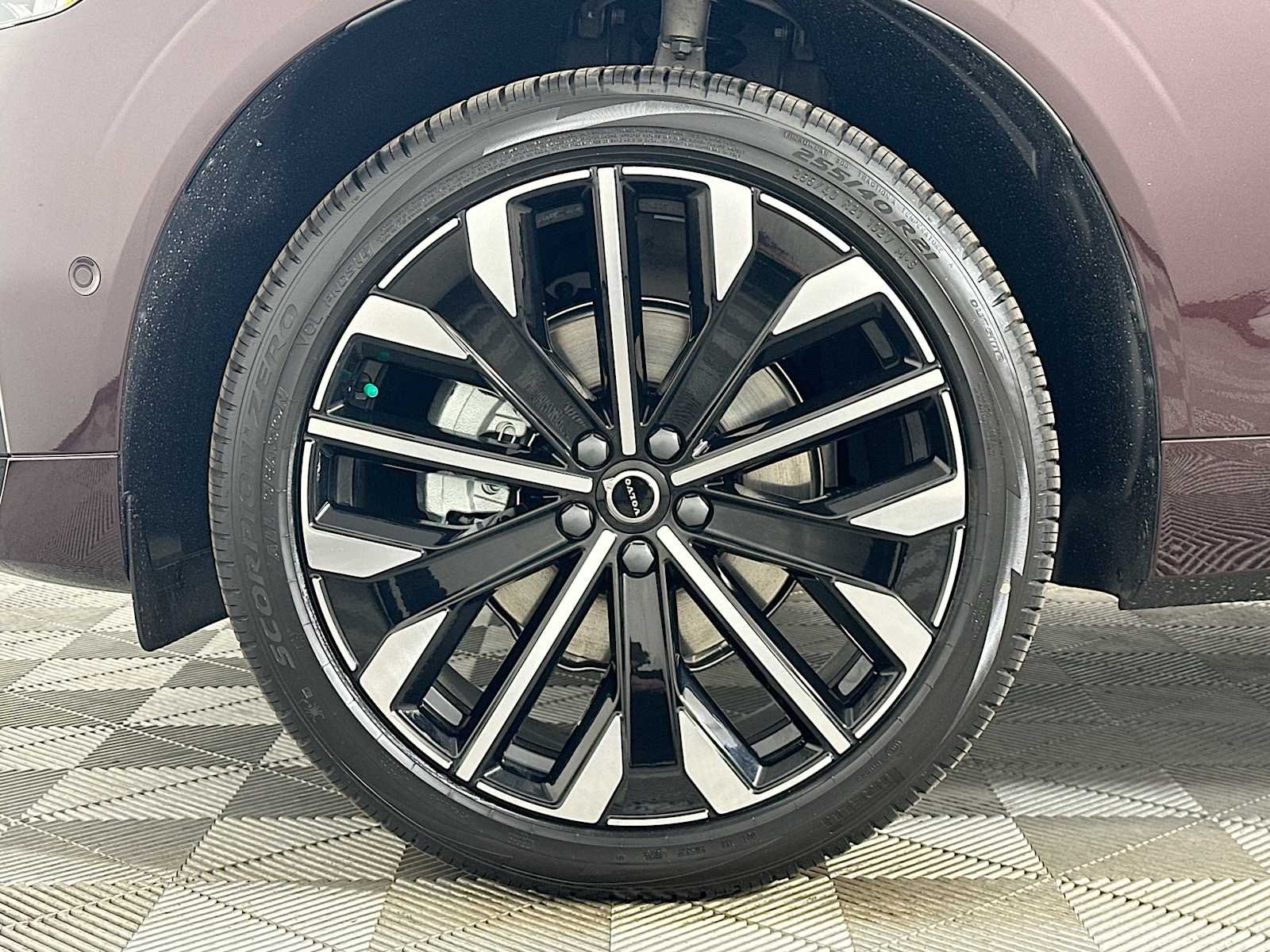 New 2026 Mulberry Red Volvo Ultra image 29
