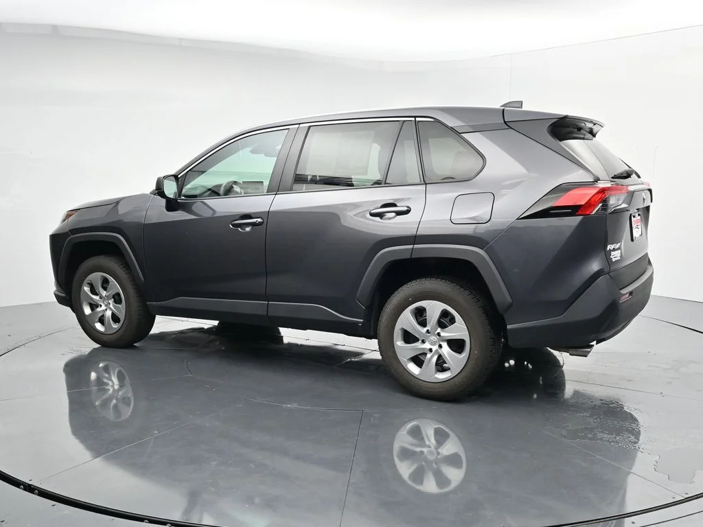 Used 2023 Gray Toyota LE image 4