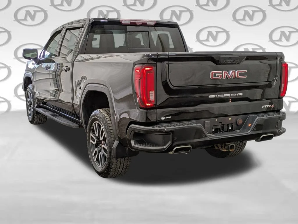 Used 2021 Black GMC AT4 image 46