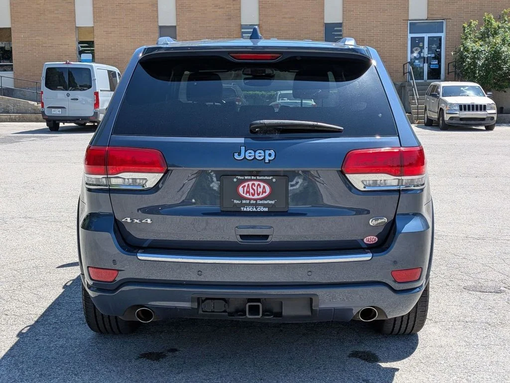 Used 2019 Blue Jeep Overland image 4
