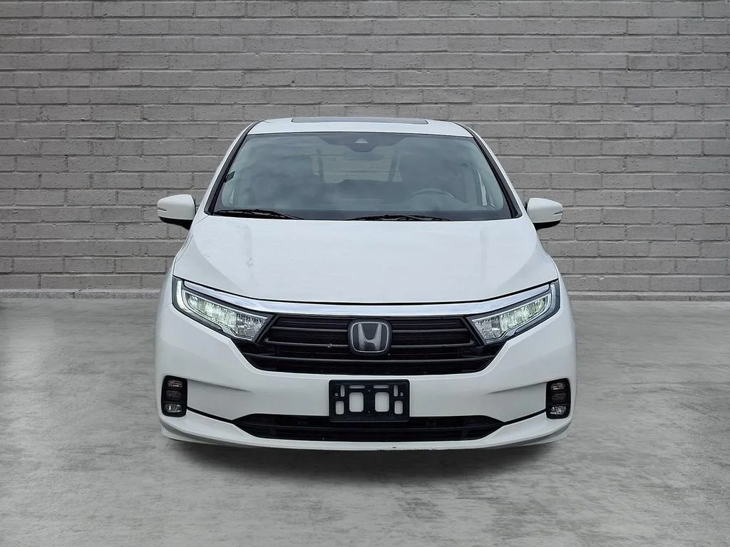 Used 2023 White Honda EX-L image 45