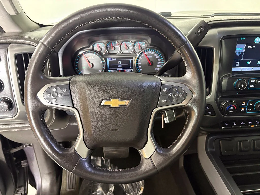 Used 2015 Gray Chevrolet LTZ image 22