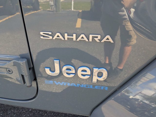 Certified Used 2024 Gray Jeep Sahara 4xe image 12